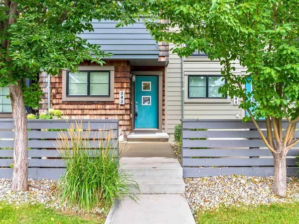 343 N Walden Dr SE, Calgary, AB T2X 0Y4