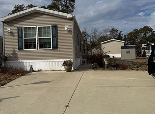 12 Rabbit Ct, Whiting, NJ