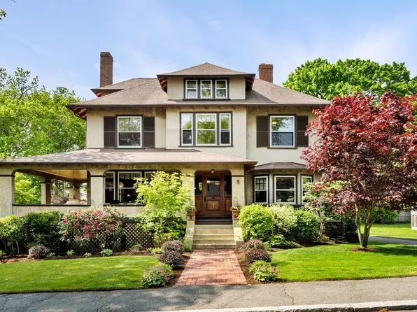 7 Beach St, Marblehead, MA 01945