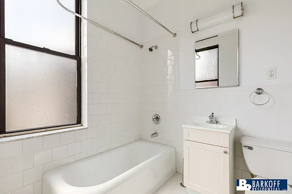 Rented by Barkoff Residential  | media 34