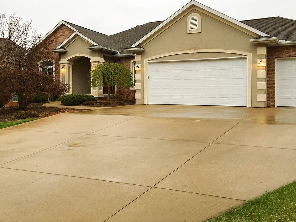 1st image of 4409 W Longmeadow Ct