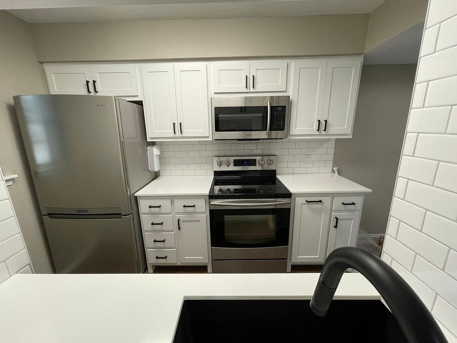 1 bed, 800 sqft, $995 — Photo 4