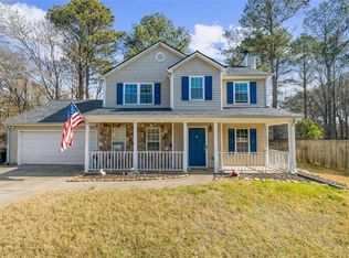 900 Willow Springs Ct, Loganville, GA 30052