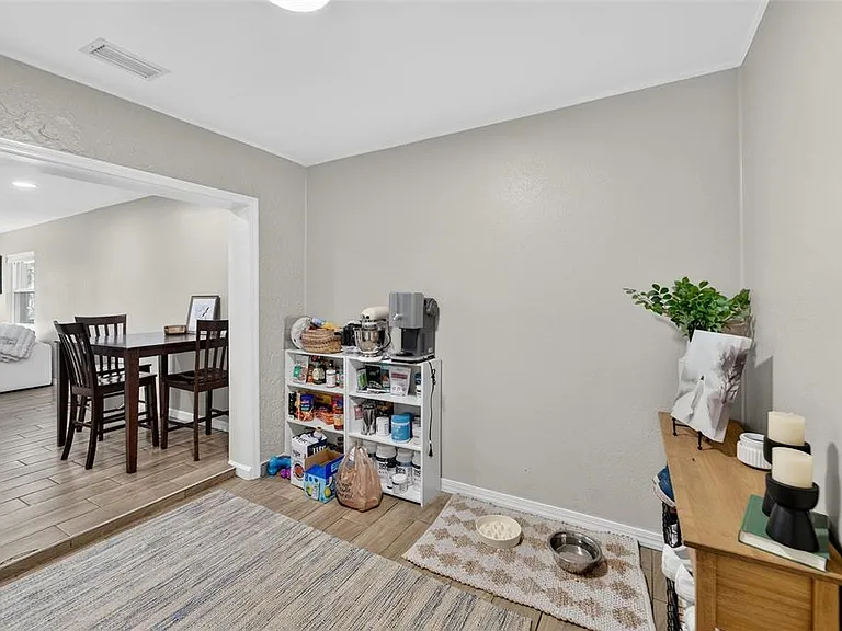 5502 Peach Ave — Photo 26