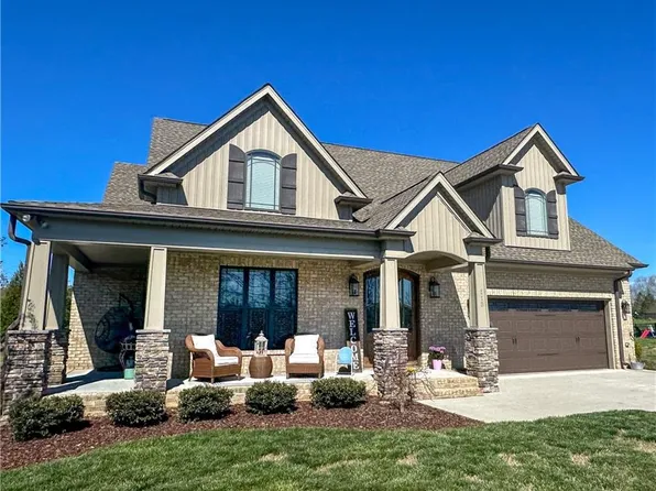 115 Elon Valley Dr, Winston Salem, NC 27107
