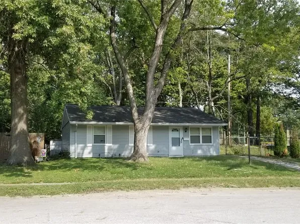 41 Scarlet Dr, Belleville, IL 62220
