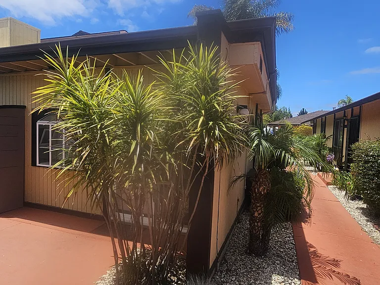 1437 Galleon Way — Photo 6