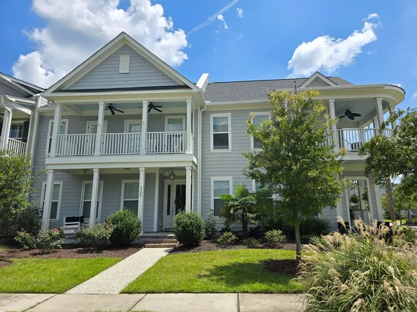 1102 Neighborhood Ln, Ravenel, SC 29470