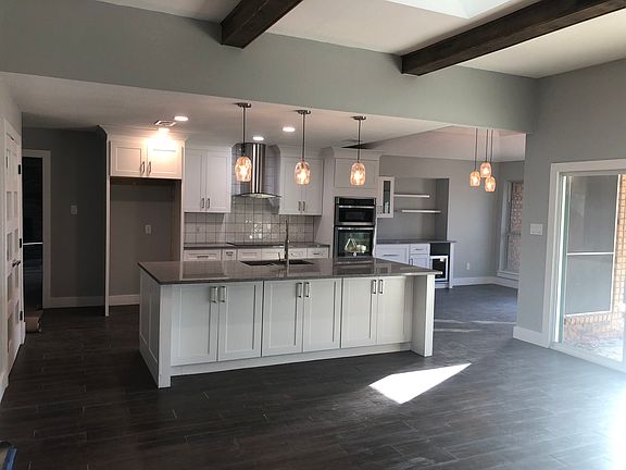 5th image of 265 Oak Trail Dr