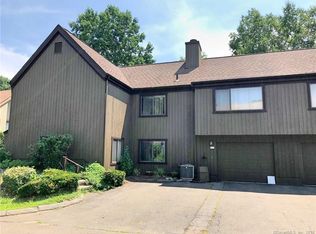 631 Onondaga Ln #A, Stratford, CT 06614