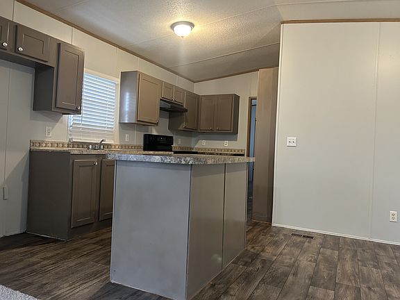 4th image of 1314 Travis Court Pl #405