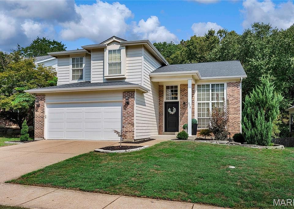 1st image of 372 Buckhurst Dr