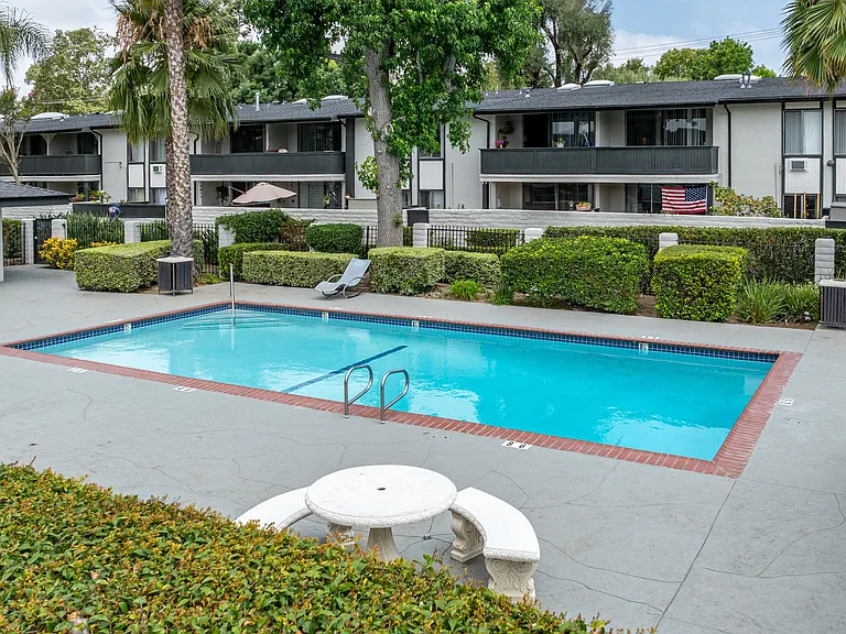 The Arbors Santa Ana — Photo 6