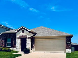 1709 Trace Dr, Aubrey, TX 76227