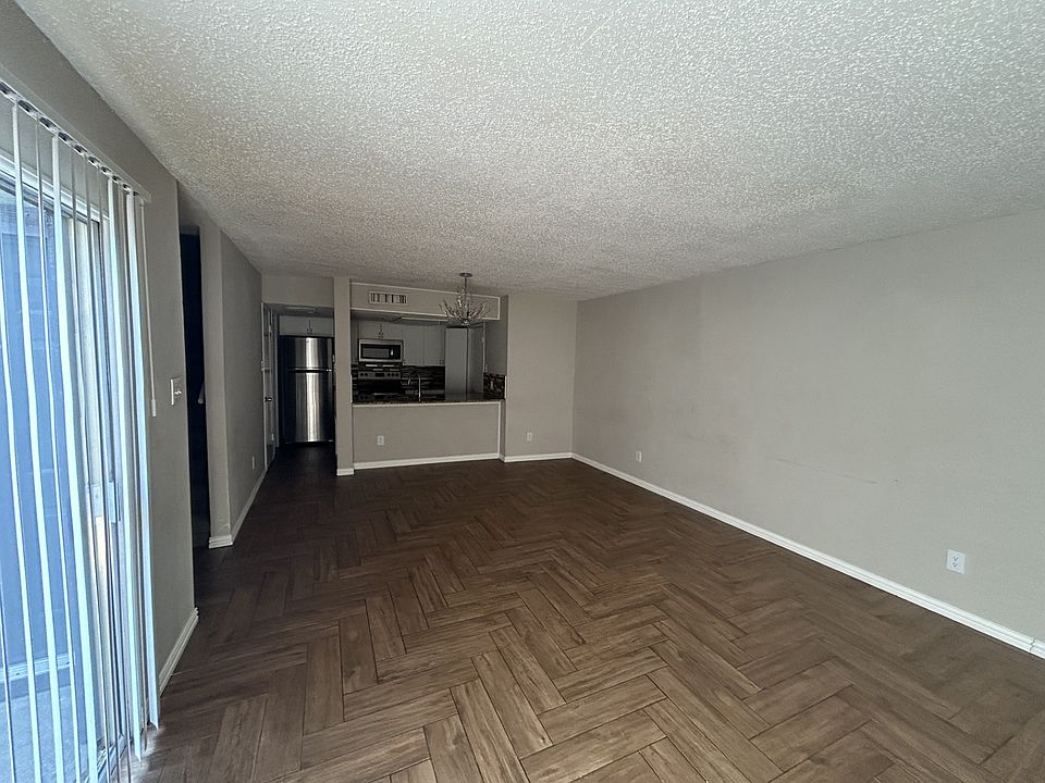 2nd image of 4627 Country Creek Dr APT 1056