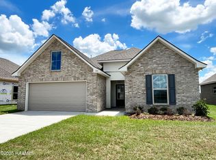 300 Afterglow Ln, Youngsville, LA 70592