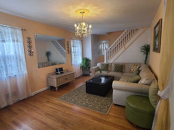 2nd image of 3 Prospect Ave