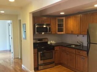 3110 23rd St, Astoria, NY 11106