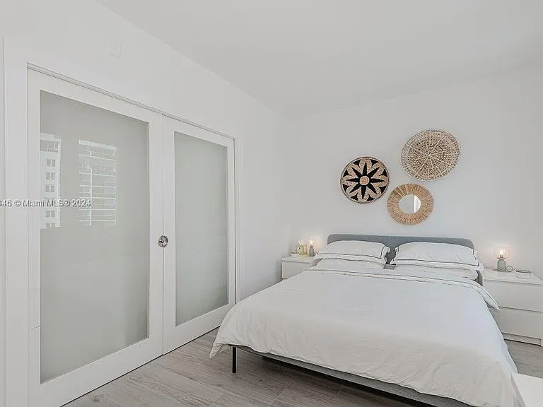 2301 Collins Ave #1115 — Photo 15