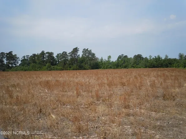 Near 2645 701 Highway N, Loris, SC 29569
