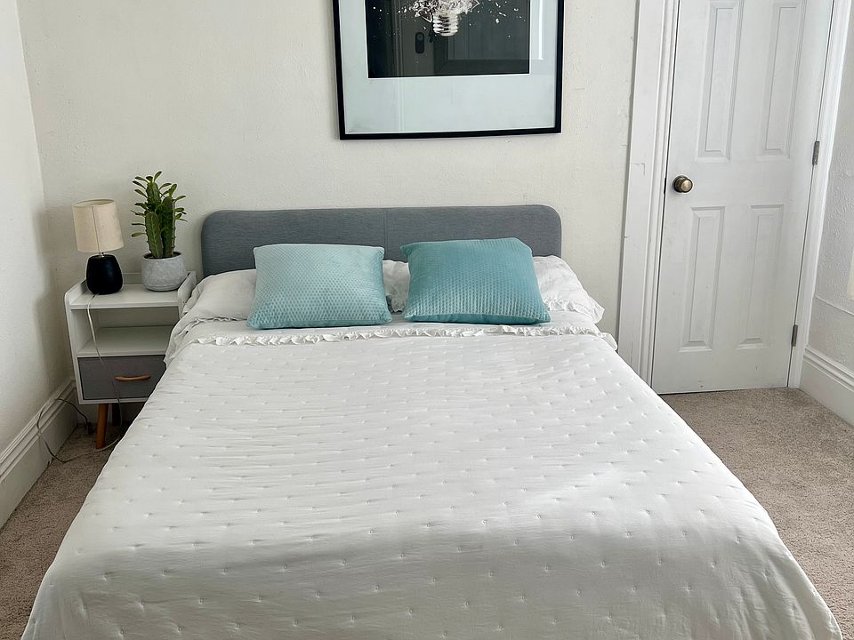 Bedroom to be rented