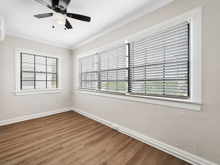517 Columbia Dr — Photo 26