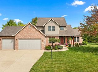 509 Hampton Ct, Metamora, IL 61548