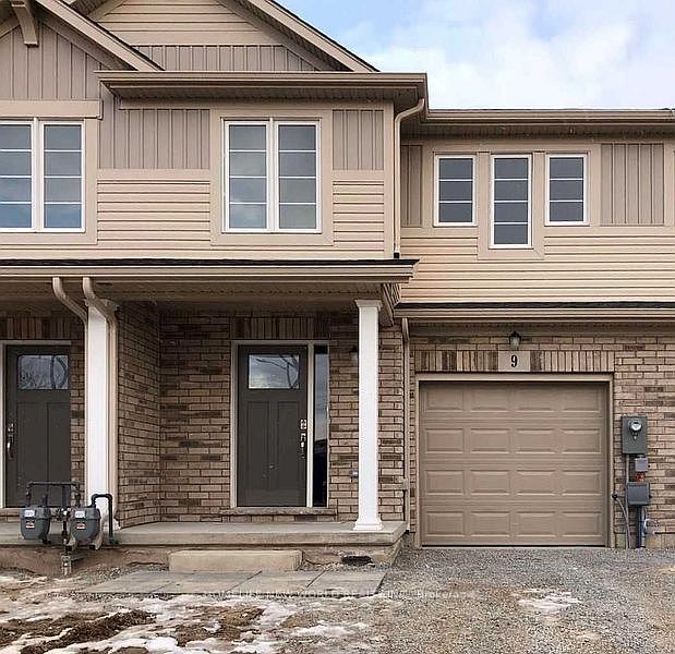 1st image of 7945 Oldfield Rd #9