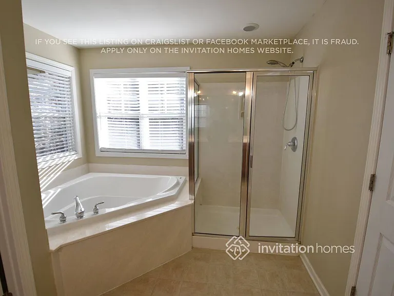 1942 Woodstream Rd — Photo 6