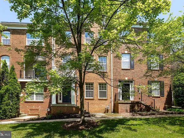 563 Pelican Ave, Gaithersburg, MD 20877