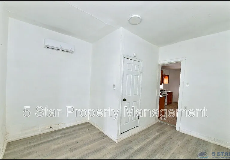 1908A Olive Ave — Photo 9