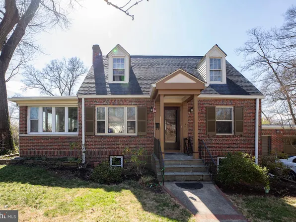 4417 Van Buren St, Hyattsville, MD 20782
