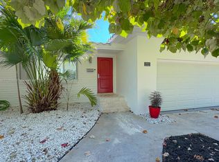 222 NW 86th St, El Portal, FL 33150