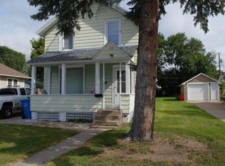 152 10th St E, Winona, MN 55987