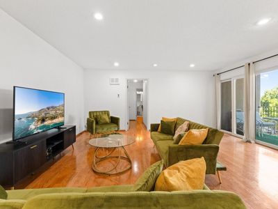 845 N Humboldt St APT 304, San Mateo, CA, 94401