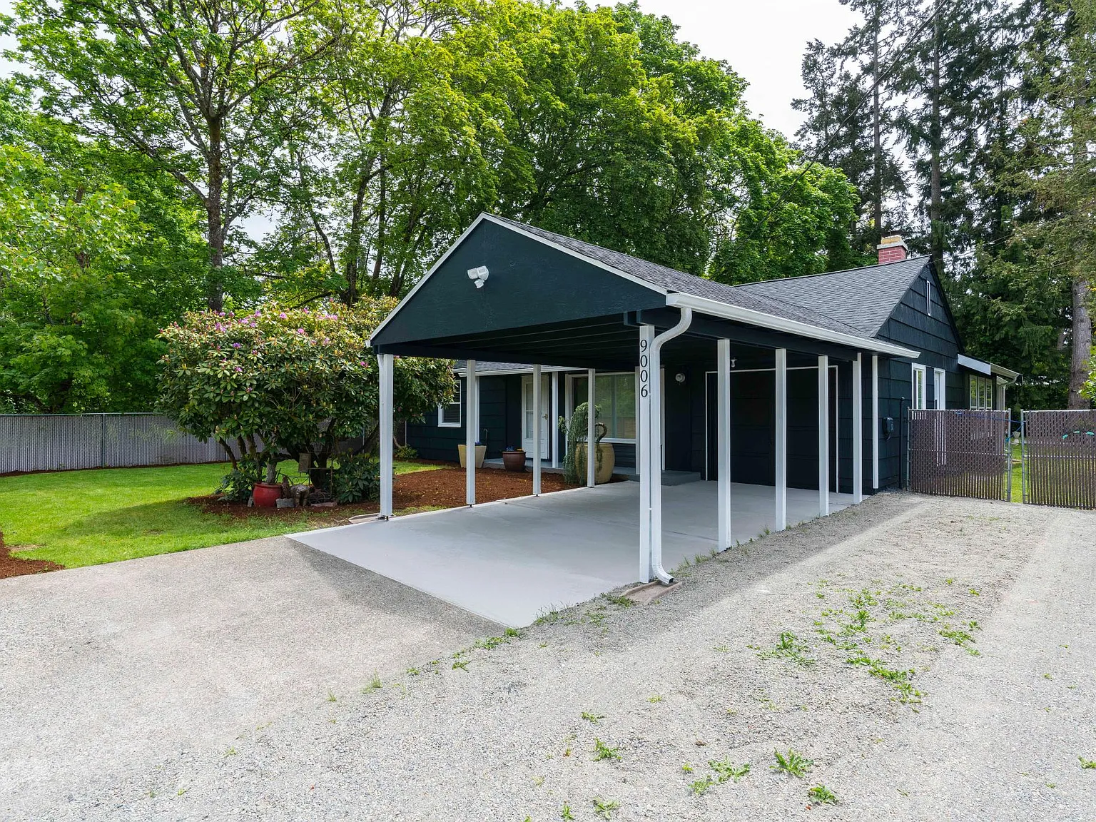 3 bed, 1437 sqft, $2,850 — Photo 4