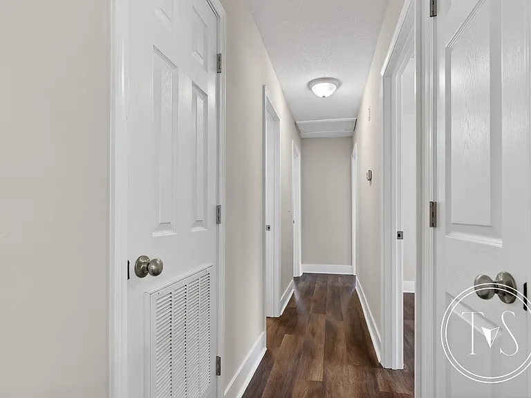 109 Elm St — Photo 13
