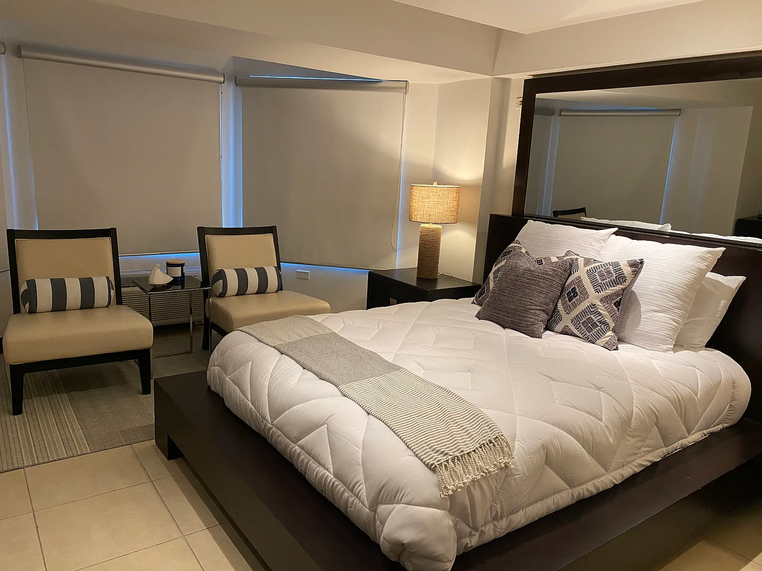 2 bed, 1337 sqft, $5,500 — Photo 4