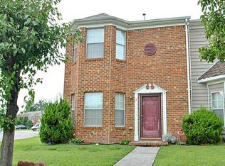 2 Reef Ct, Portsmouth, VA 23703