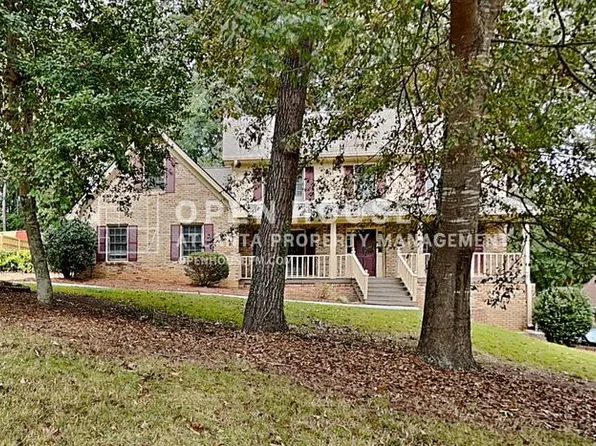 1844 Skyland Glen Dr, Snellville, GA 30078