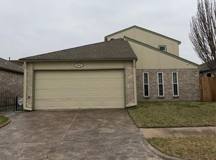 6630 Grandvale Dr, Houston, TX 77072