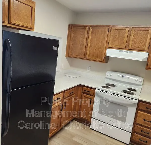 7510 Woods Ln #30 — Photo 5