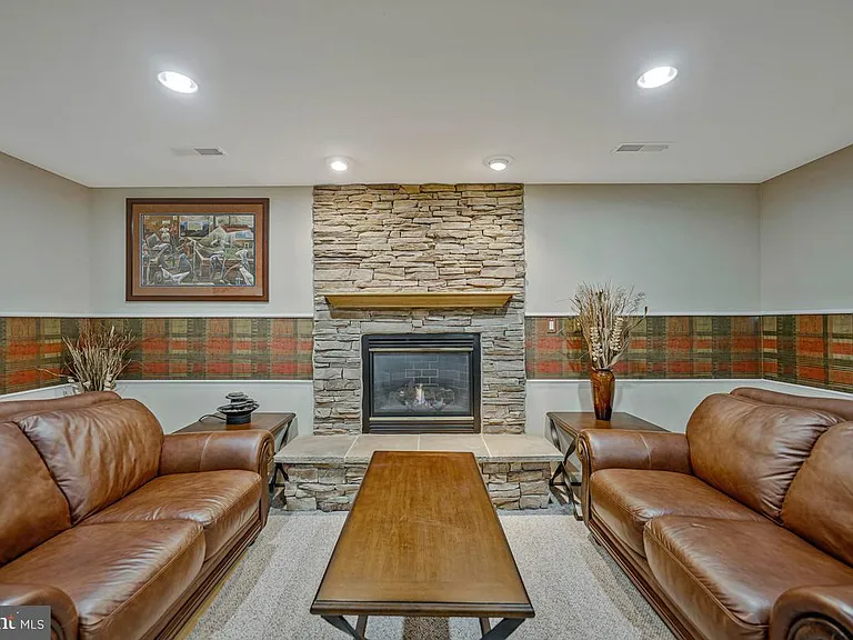 1117 Horizon View Pl — Photo 50
