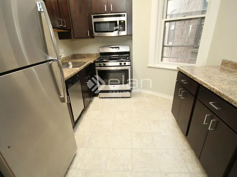 424 W Belden Ave #4E — Photo 6