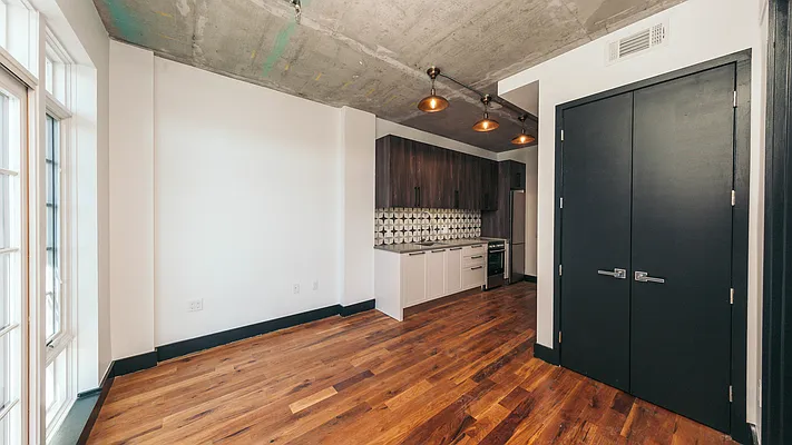 Rented by Nooklyn NYC LLC | media 108