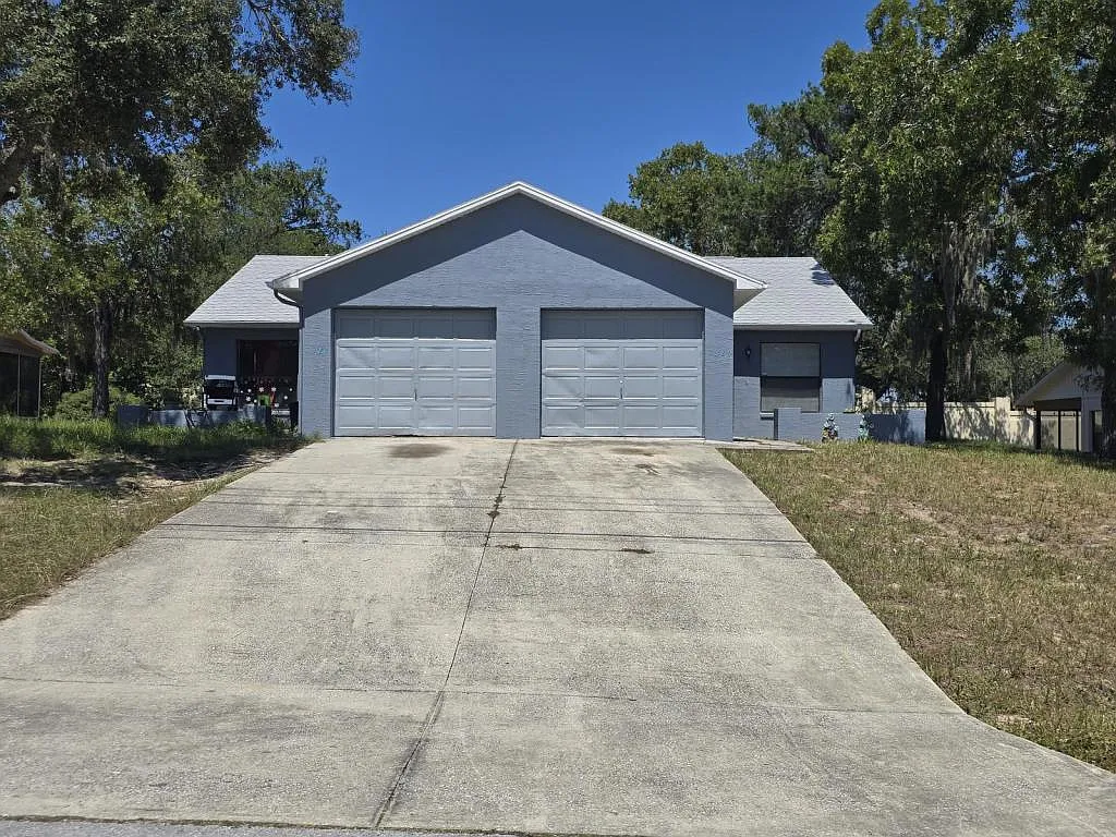 7389 Canterbury St — Photo 1