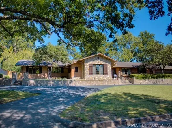 2879 E 34th St, Tulsa, OK 74105