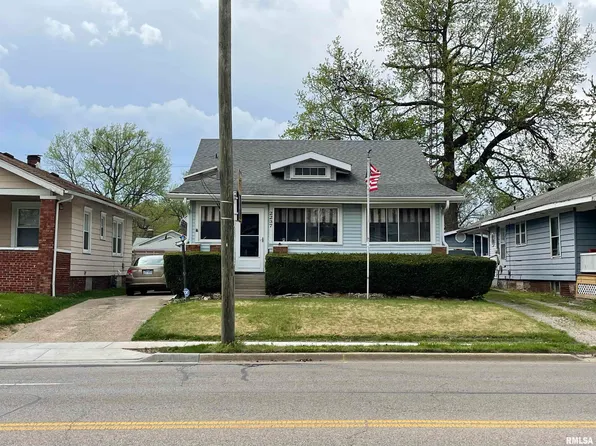 2237 S 11th St, Springfield, IL 62703