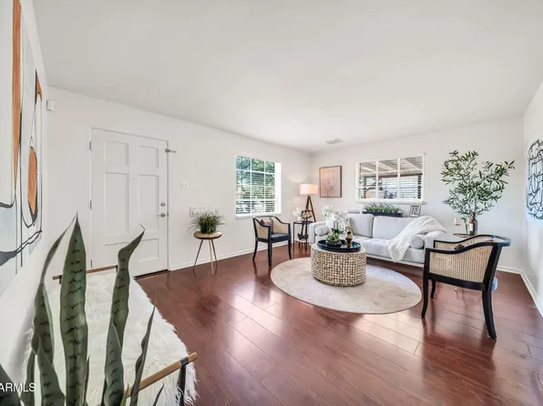 2221 W CLARENDON Avenue W, Phoenix, AZ 85015