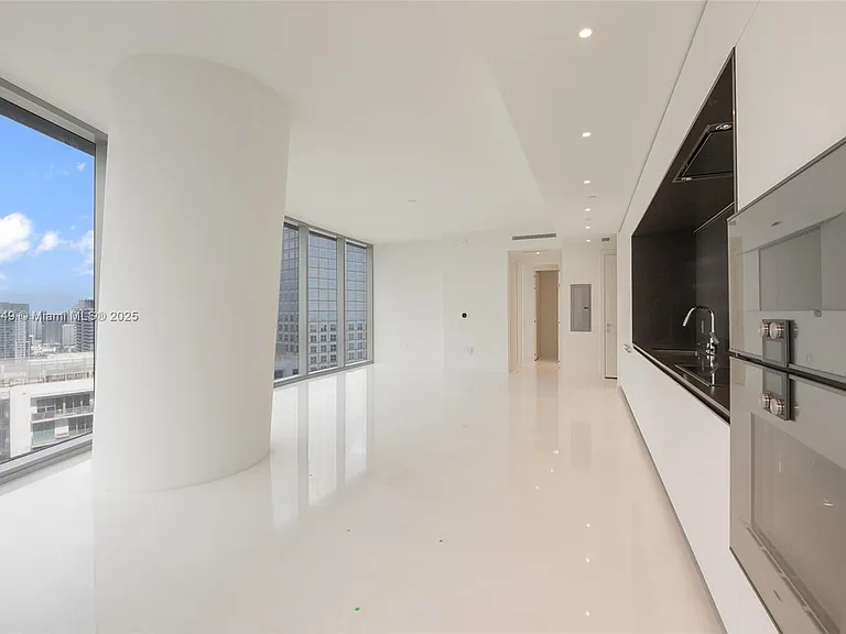 300 Biscayne Boulevard Way #4708 — Photo 17